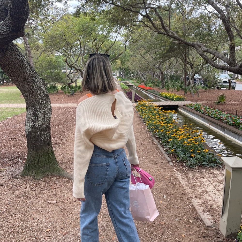 👗👜👙👠👓👚👡
